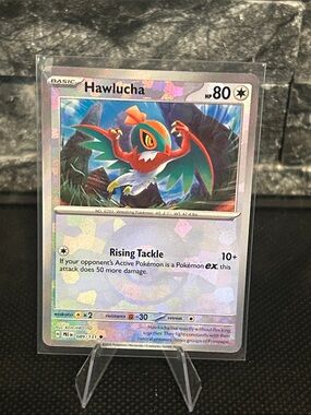 Pokemon‎ Hawlucha Pokeball 089/131 Holo from Prismatic Evolutions M/NM